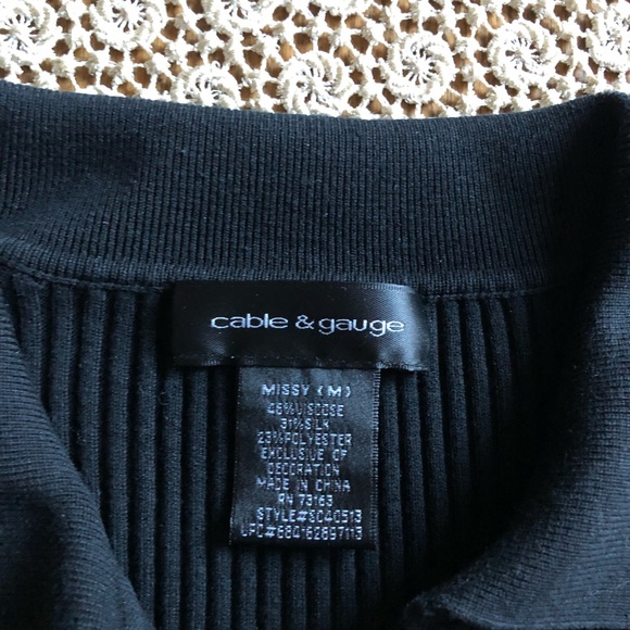 ๐Host Pic๐ Cozy Black sweater ๐ - Picture 6 of 7